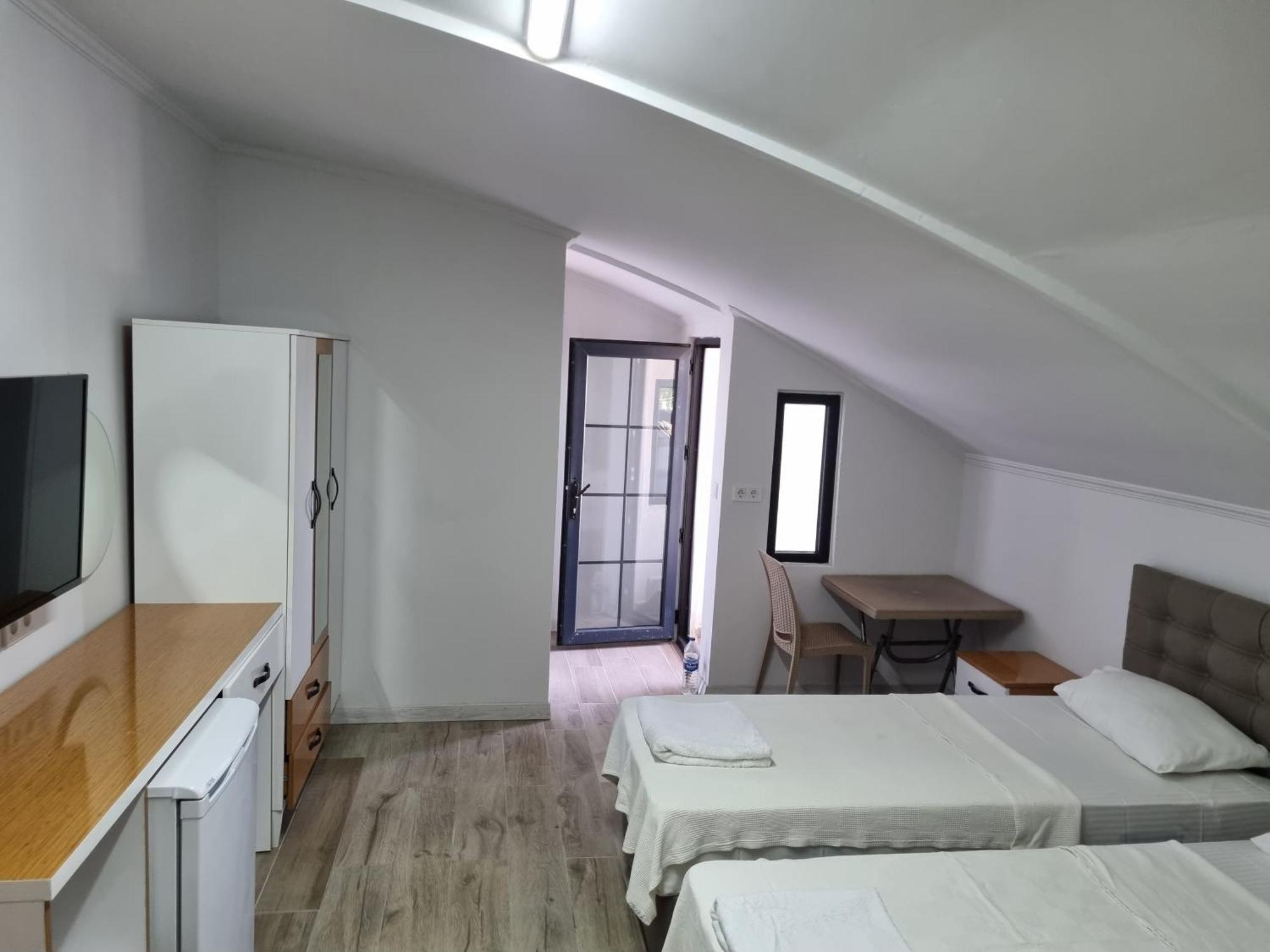 Yasam Park Apart Hotel - Fethiye Calis Beach Rom bilde
