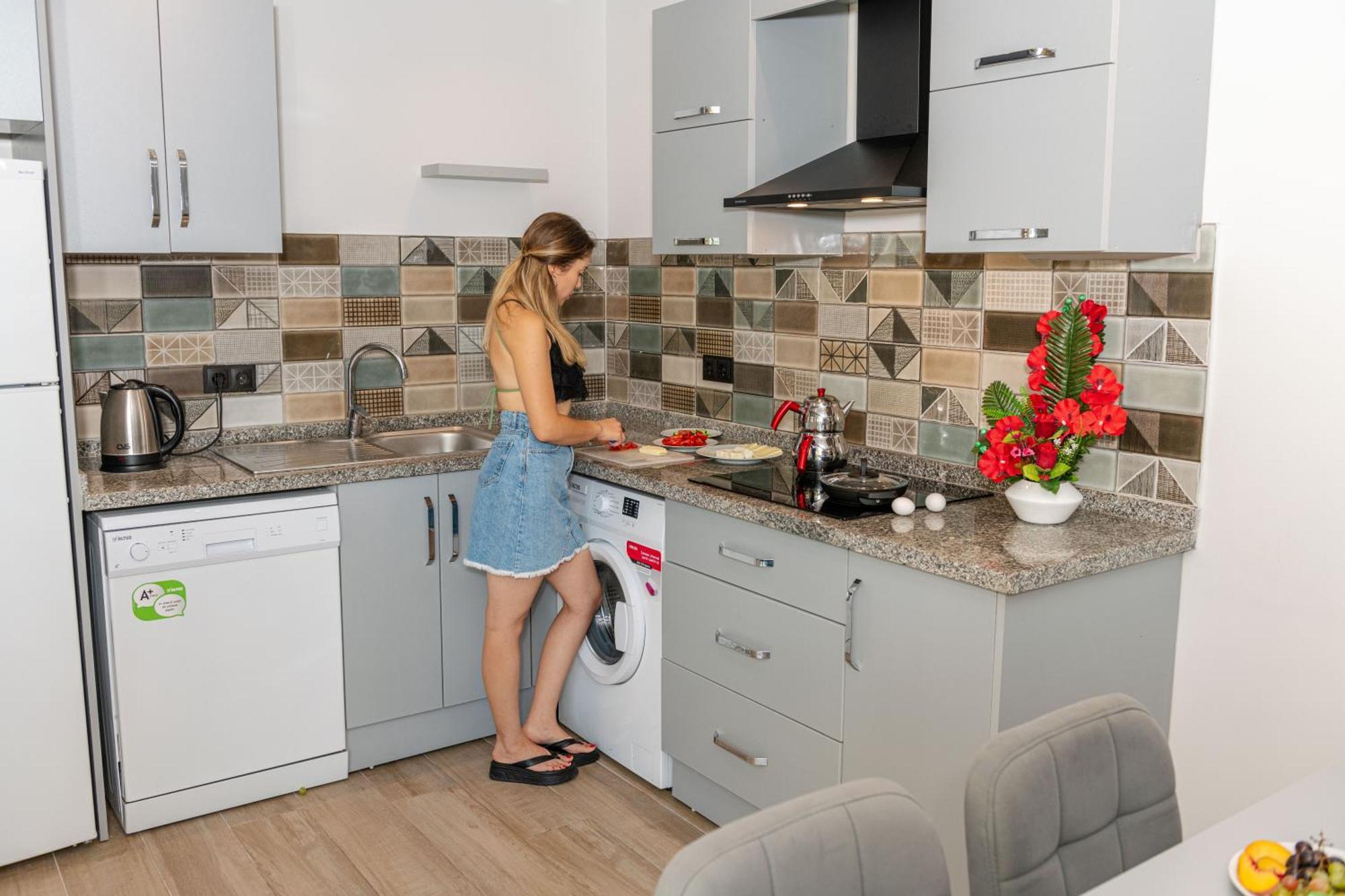 Yasam Park Apart Hotel - Fethiye Calis Beach Rom bilde