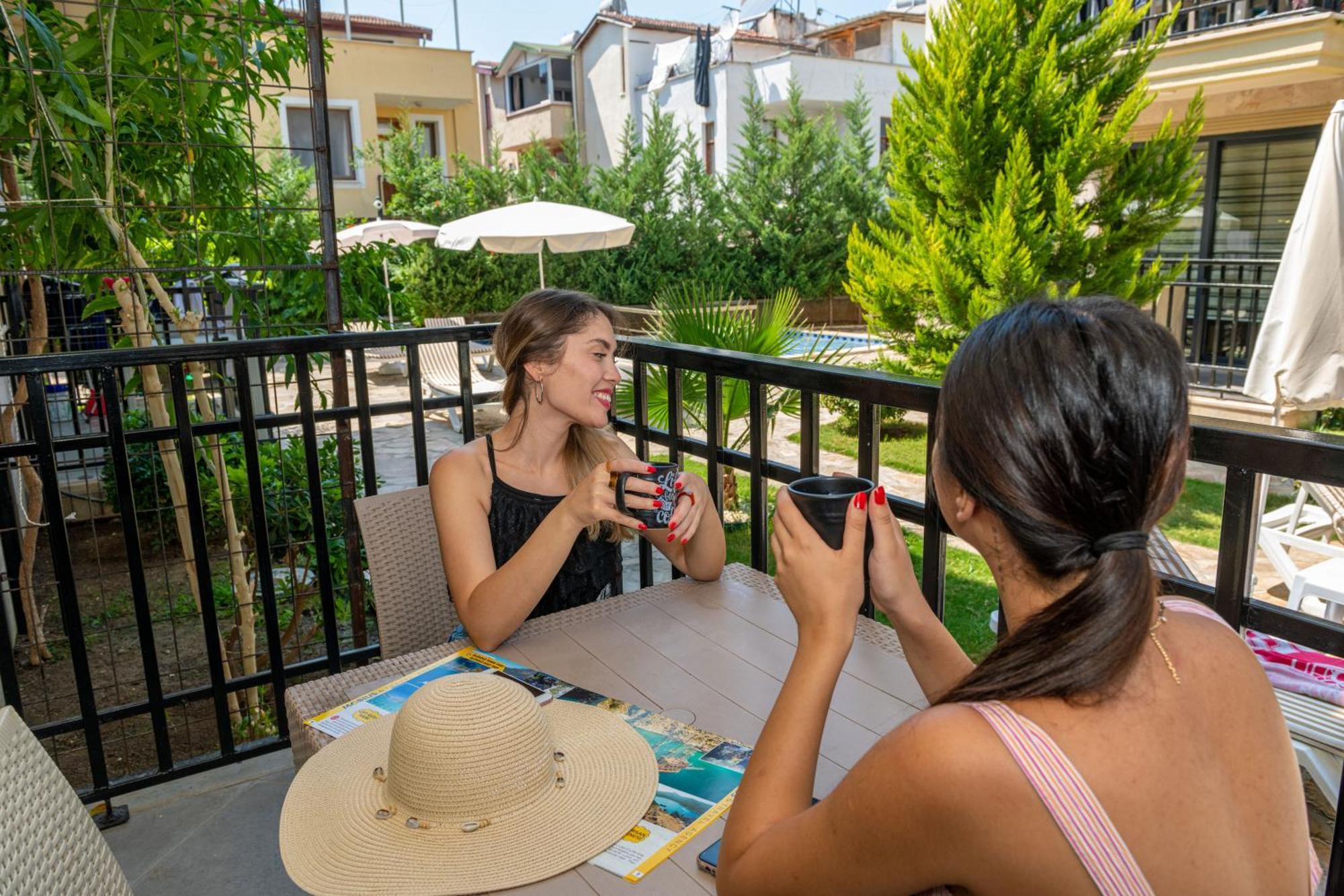 Yasam Park Apart Hotel - Fethiye Calis Beach Rom bilde